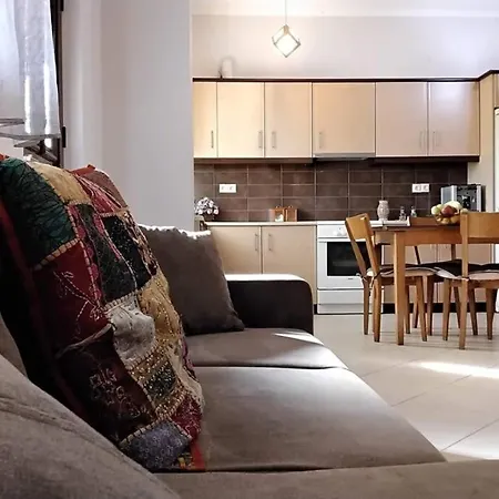 Holiday home Thea Family 4